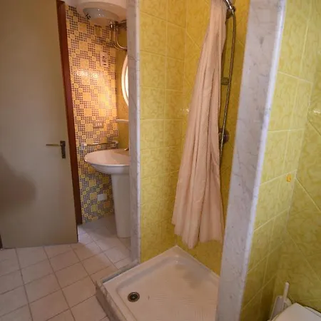 Bilocali Delfino - Spazi Esterni, Aria Condizionata E Posto Auto Apartmán *