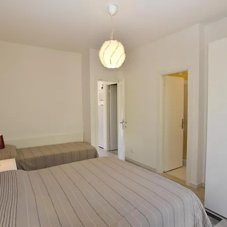 Apartment Bilocali Delfino - Spazi Esterni, Aria Condizionata E Posto Auto Marina di Campo