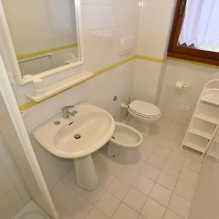 Apartment Bilocali Delfino - Spazi Esterni, Aria Condizionata E Posto Auto