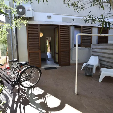 Bilocali Delfino - Spazi Esterni, Aria Condizionata E Posto Auto Apartmán Marina di Campo